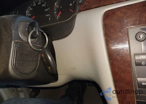 2010 Chevrolet Impala Ltz z USA, uszkodzony, nr VIN 2G1WC5EM7A1244852